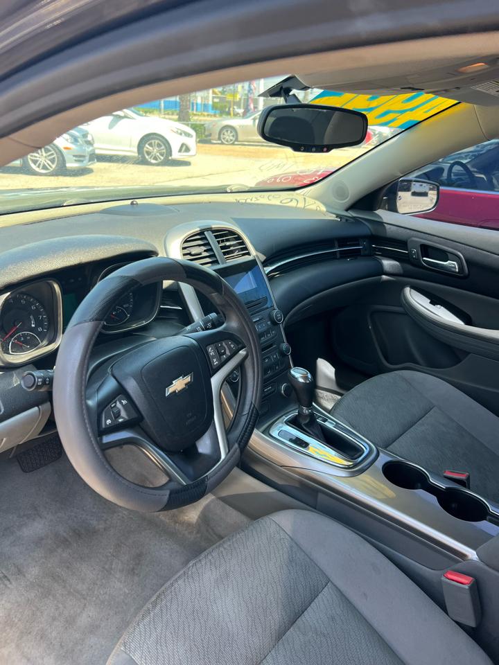 Chevrolet Malibu LS 2013