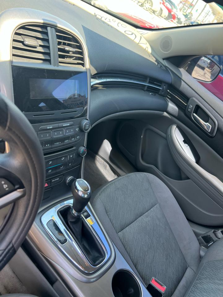 Chevrolet Malibu LS 2013