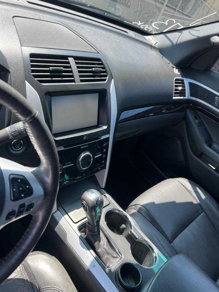 Ford Explorer Limited FWD 2015