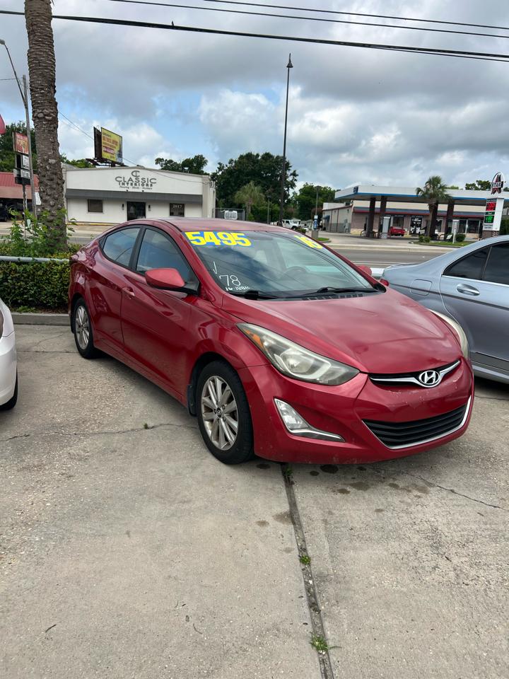 Hyundai Elantra SE 6AT 2016