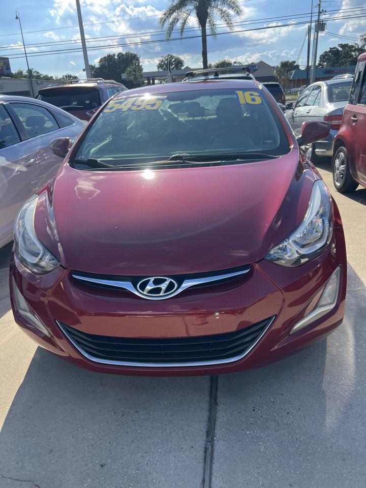 Hyundai Elantra SE 6AT 2016