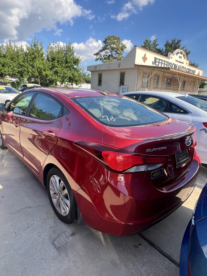 Hyundai Elantra SE 6AT 2016