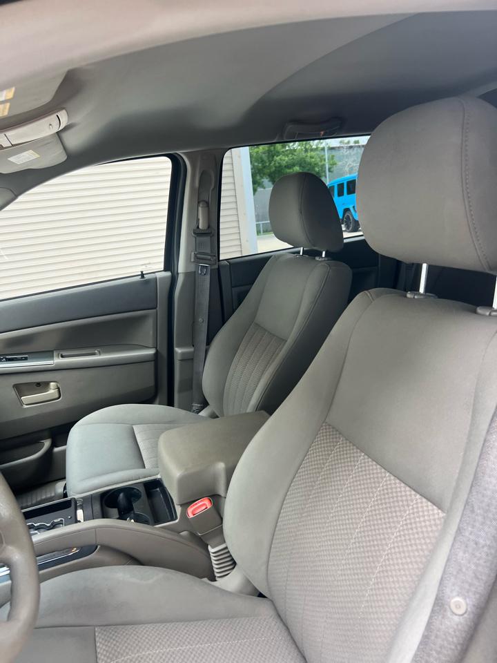 Jeep Grand Cherokee Laredo 2WD 2006