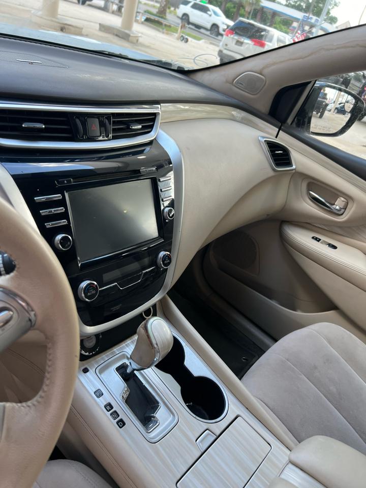 Nissan Murano SV AWD 2015