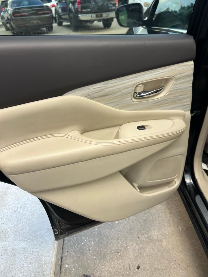 Nissan Murano Platinum FWD 2016