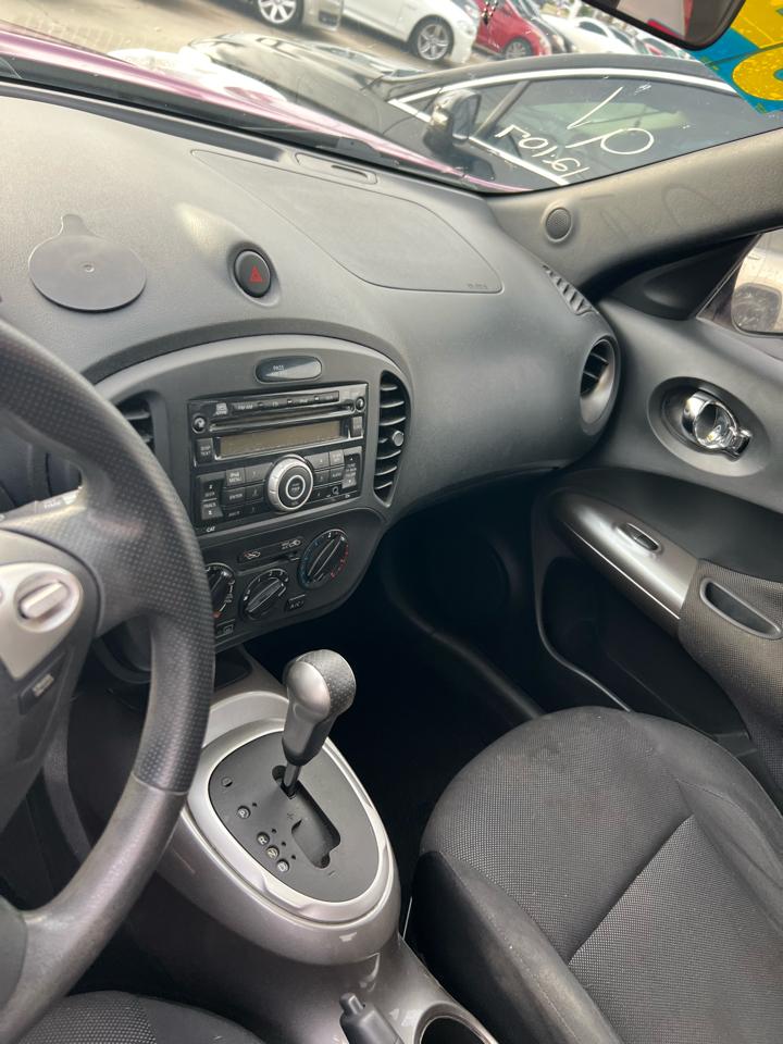 Nissan Juke S FWD 2012