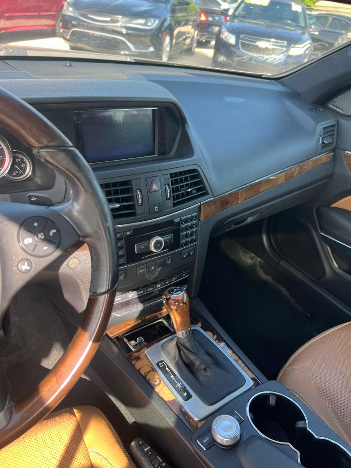 Mercedes-Benz E-Class E550 Coupe 2010