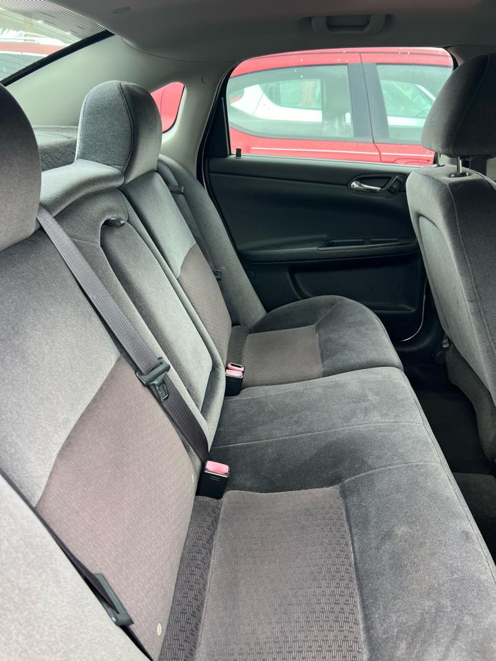 Chevrolet Impala LT (Fleet) 2012