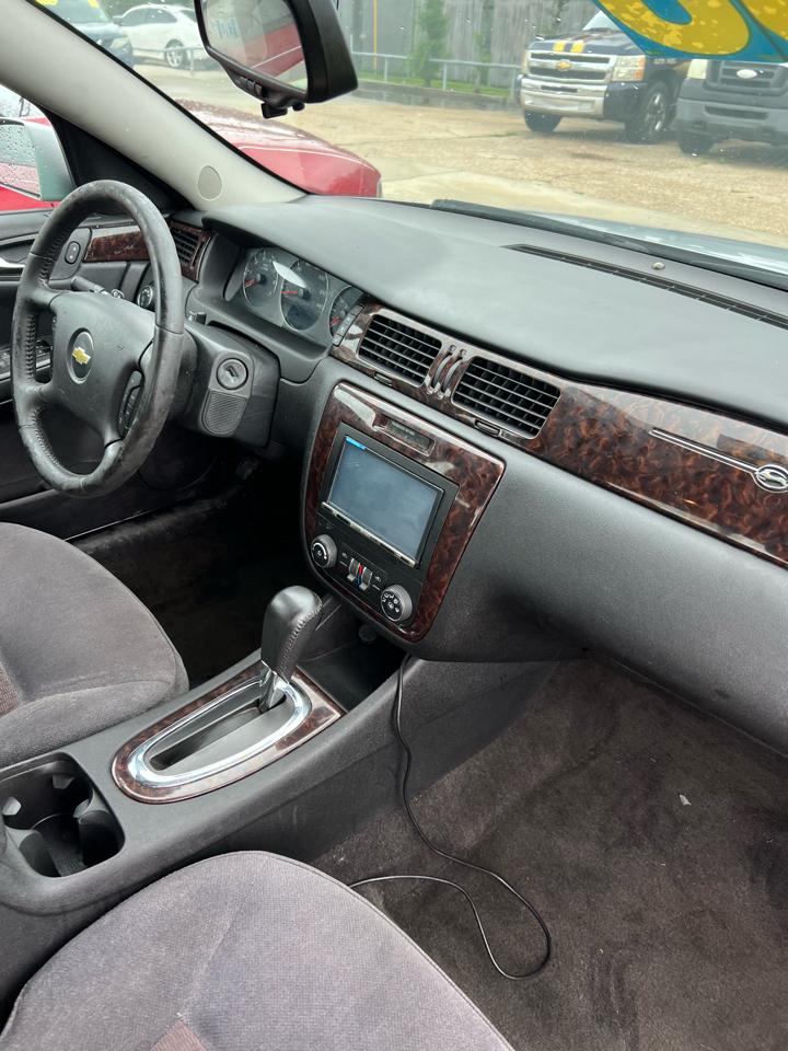 Chevrolet Impala LT (Fleet) 2012
