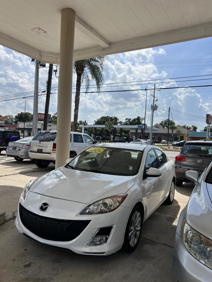 Mazda MAZDA3 s Sport 4-Door 2011