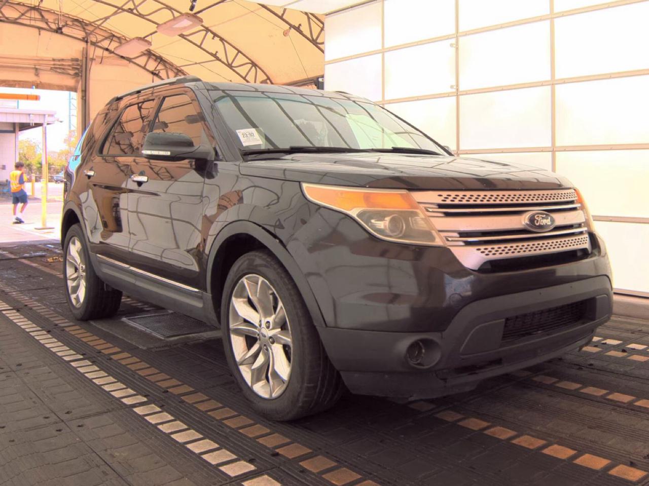 Ford Explorer XLT 4WD 2013