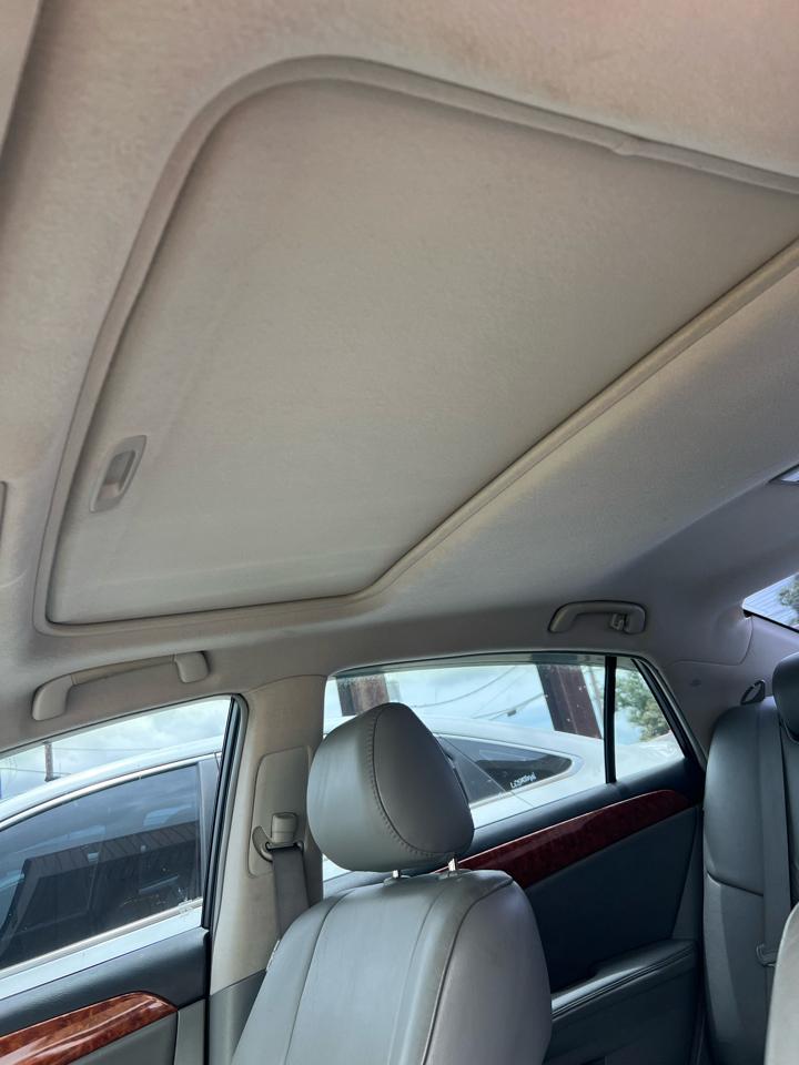 Toyota Avalon XL 2005