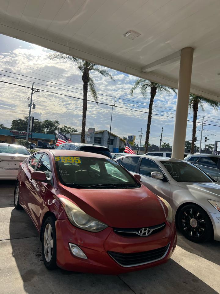 Hyundai Elantra Limited 2013