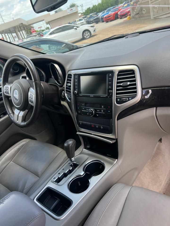 Jeep Grand Cherokee Laredo 4WD 2012