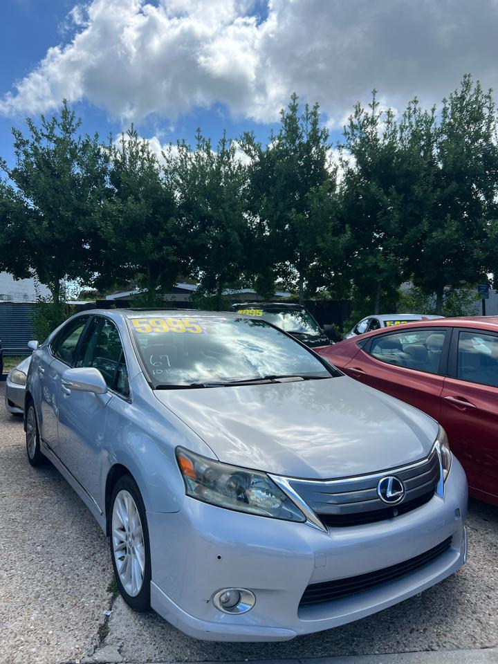 Lexus HS 250h Sedan 2010