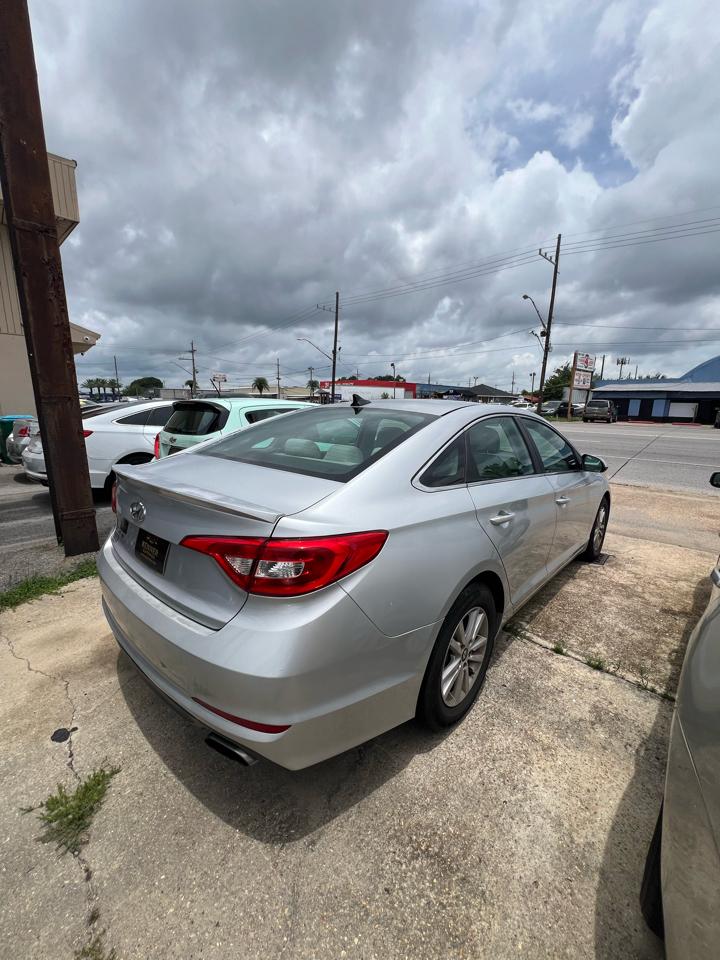 Hyundai Sonata SE 2016