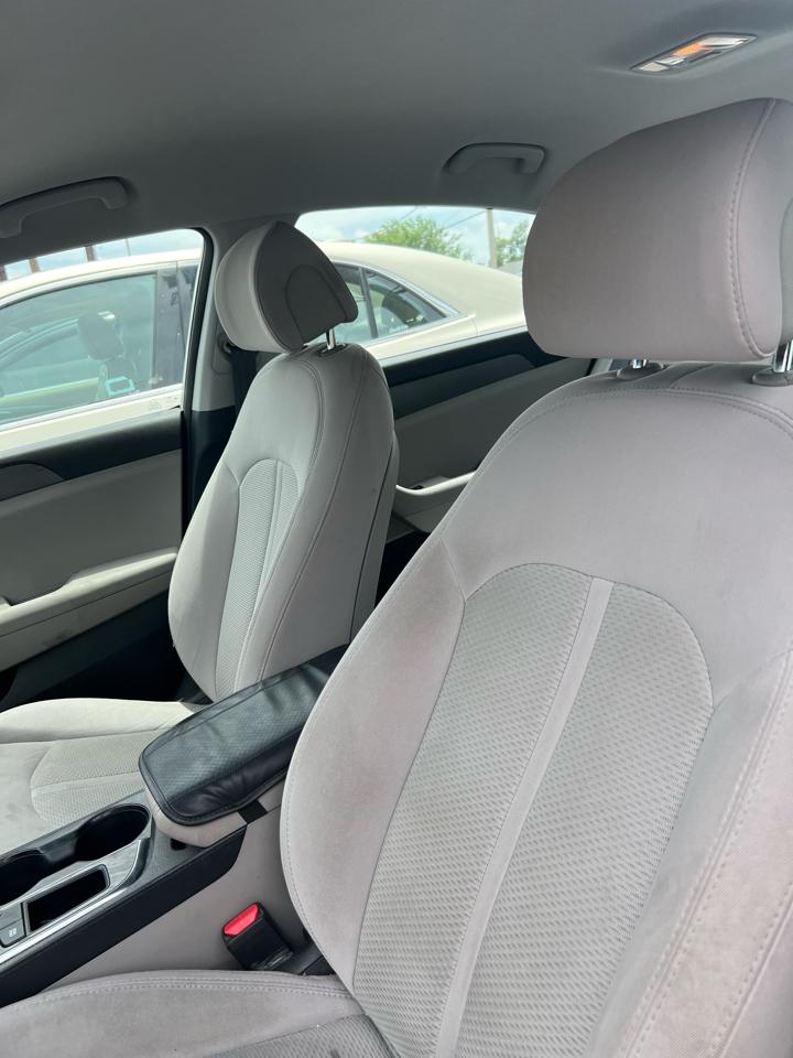 Hyundai Sonata SE 2016