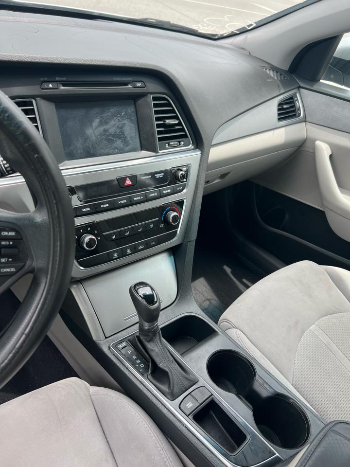 Hyundai Sonata SE 2016