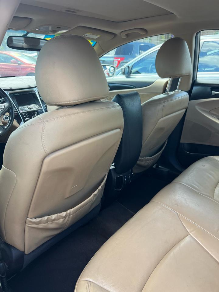 Hyundai Sonata Limited Auto 2011