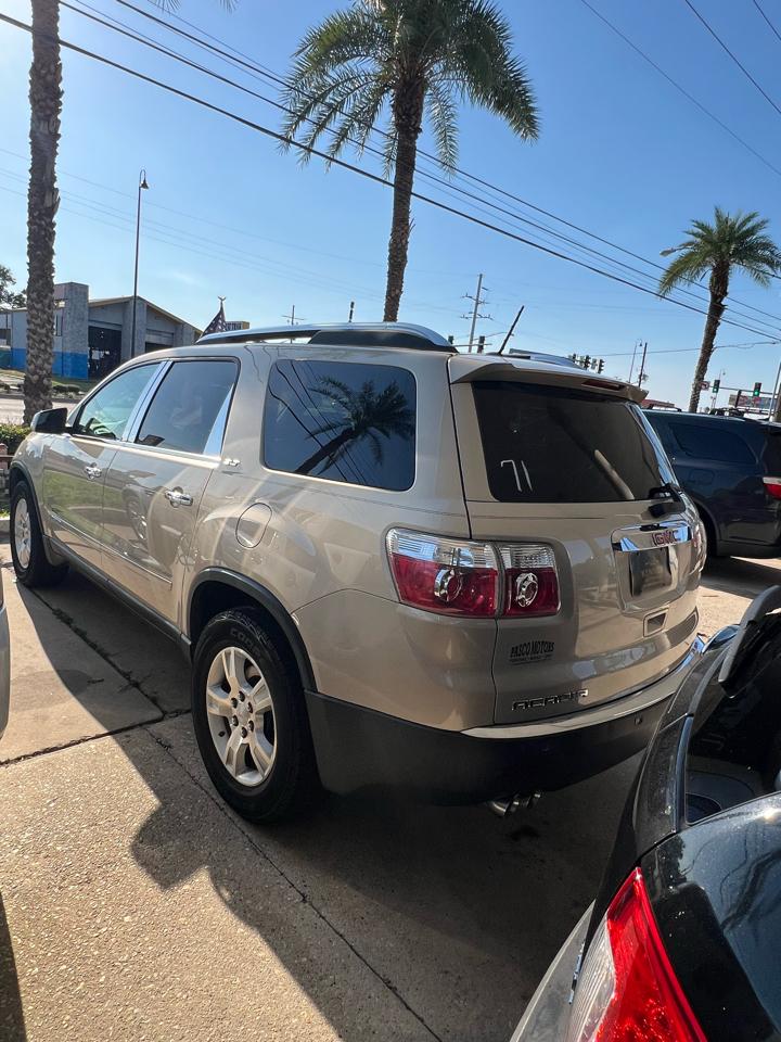 GMC Acadia SLT-2 FWD 2008