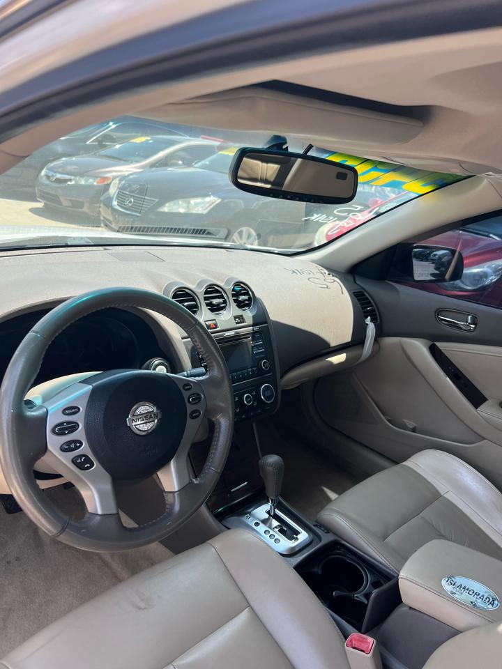 Nissan Altima 2.5 2012