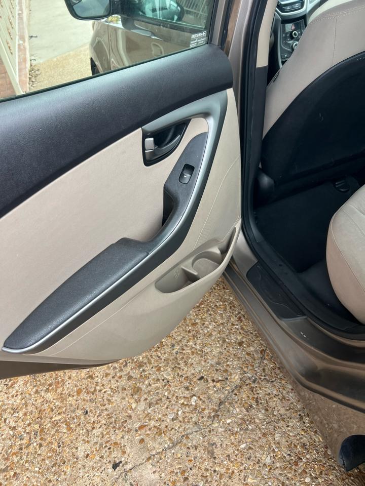 Hyundai Elantra Limited 2014