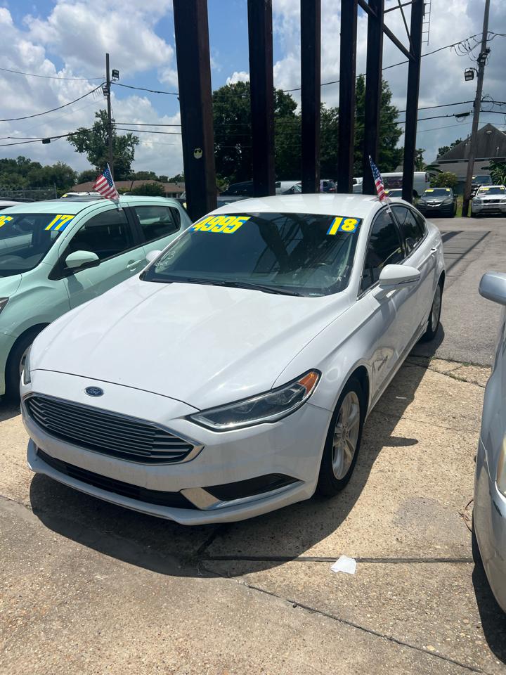 Ford Fusion Hybrid SE 2018