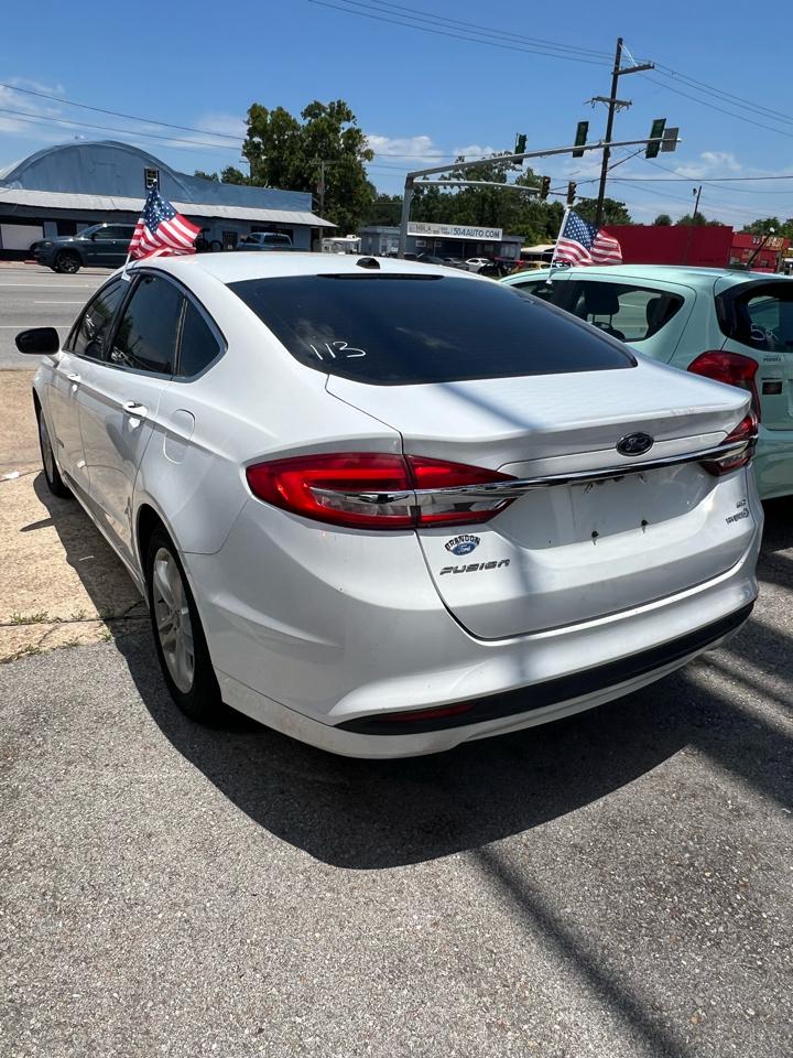 Ford Fusion Hybrid SE 2018