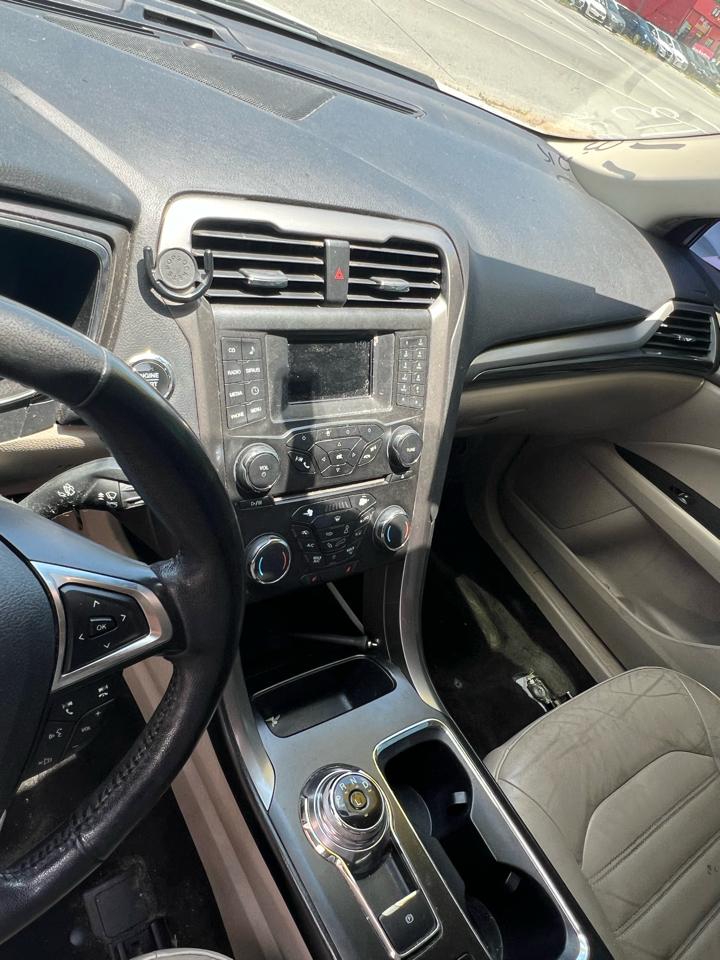 Ford Fusion Hybrid SE 2018