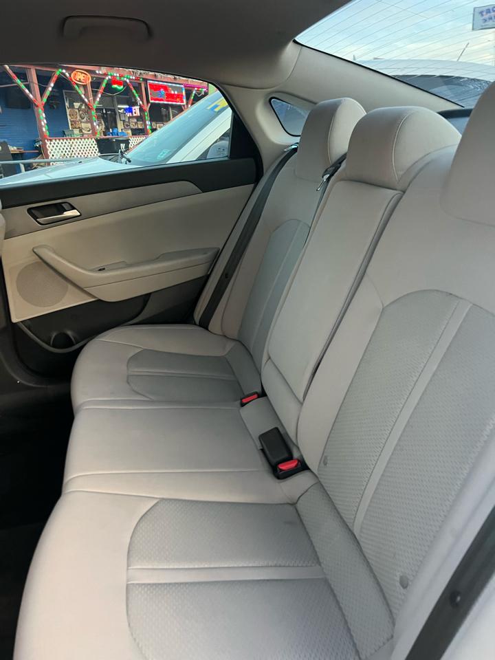 Hyundai Sonata SE 2018