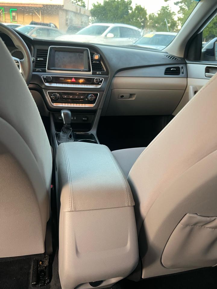 Hyundai Sonata SE 2018