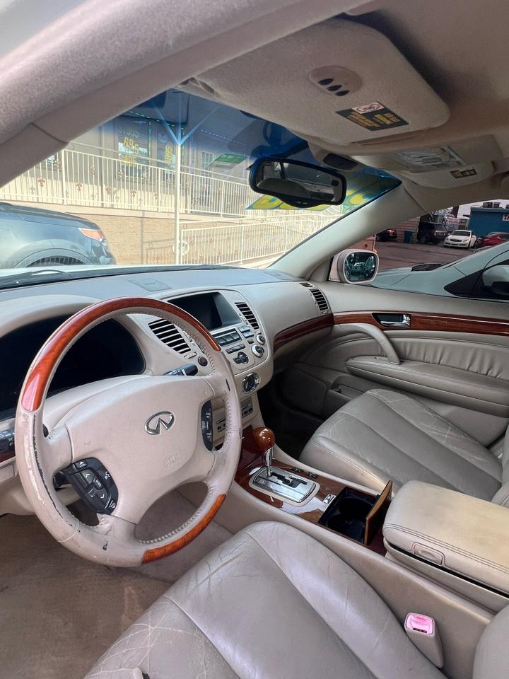 Infiniti Q45 Luxury 2004