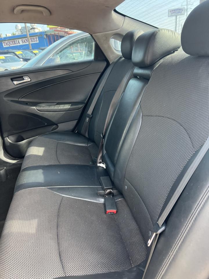 Hyundai Sonata Limited Auto 2012
