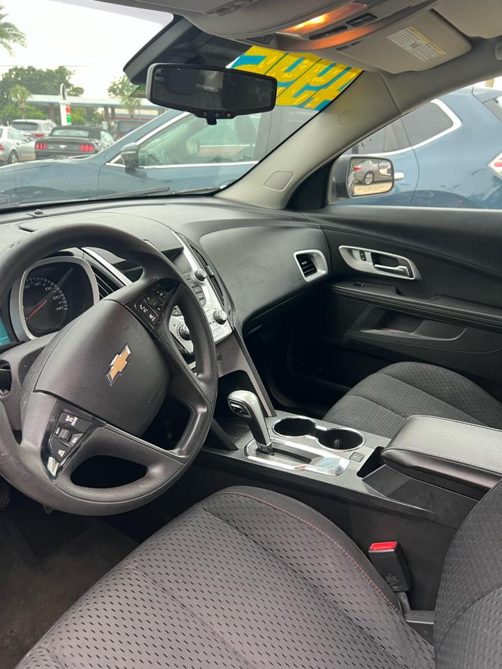 Chevrolet Equinox LS 2WD 2013