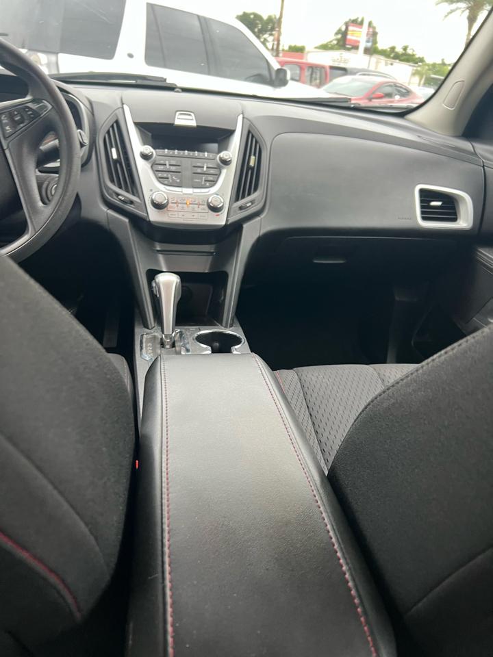 Chevrolet Equinox LS 2WD 2013