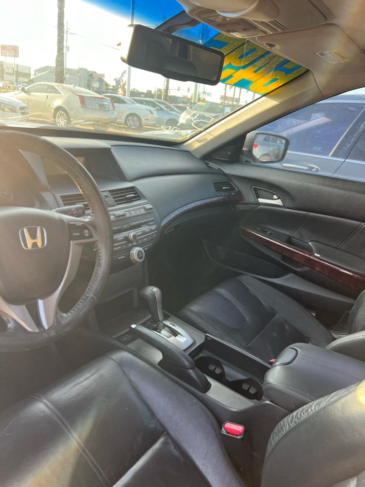 Honda Crosstour EX-L V-6 2WD w/ Navigation 2012