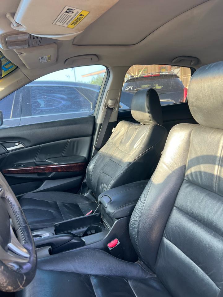 Honda Crosstour EX-L V-6 2WD w/ Navigation 2012