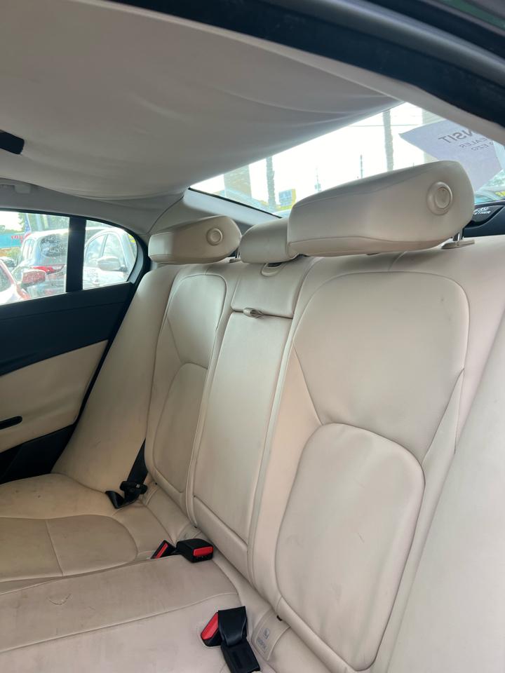 Jaguar XE 25t Premium 2018