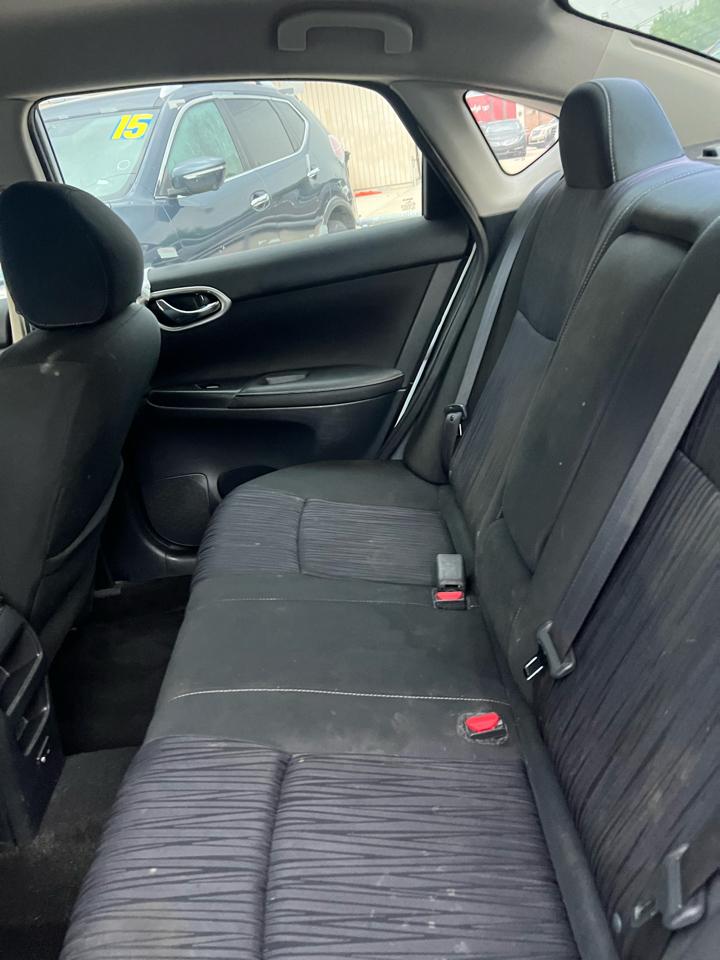 Nissan Sentra S CVT 2019