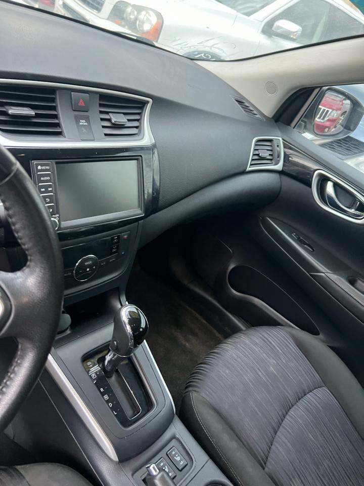 Nissan Sentra S CVT 2019