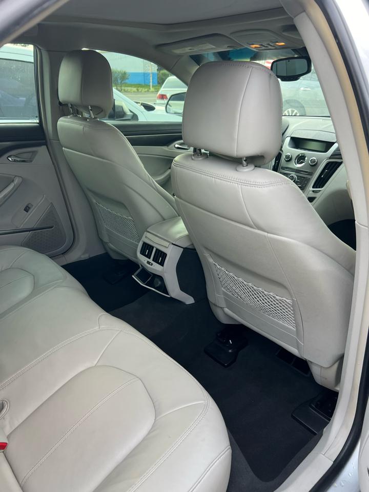 Cadillac CTS 3.0L Base 2011