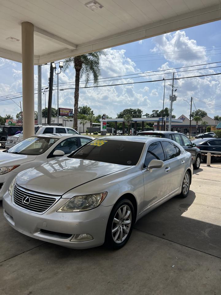 Lexus LS 460 Luxury Sedan 2007
