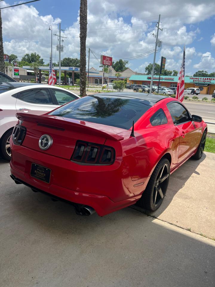 Ford Mustang V6 Coupe 2010
