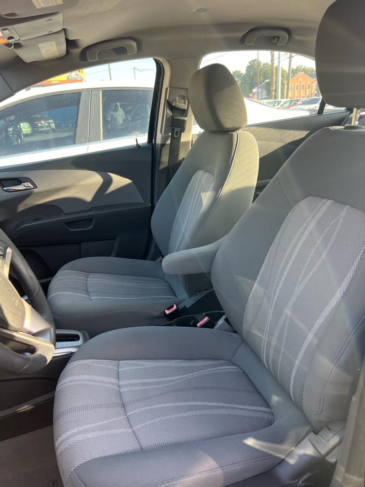 Chevrolet Sonic LT Auto Sedan 2013