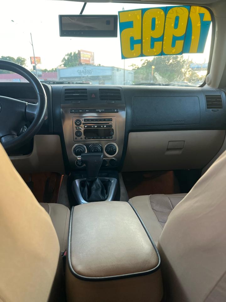 HUMMER H3 Base 2008