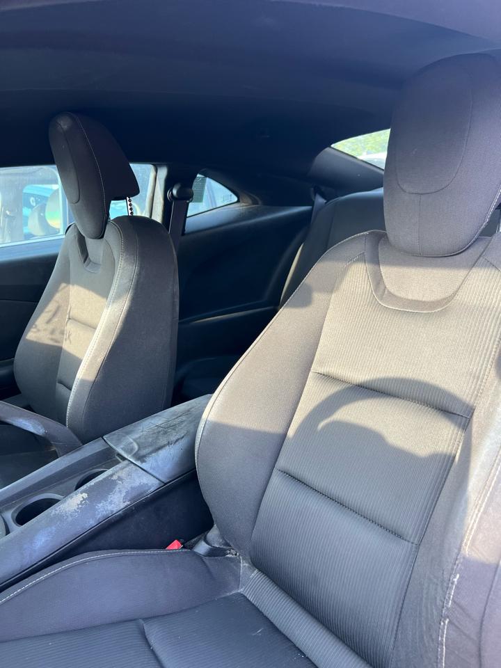 Chevrolet Camaro Coupe 1LT 2013
