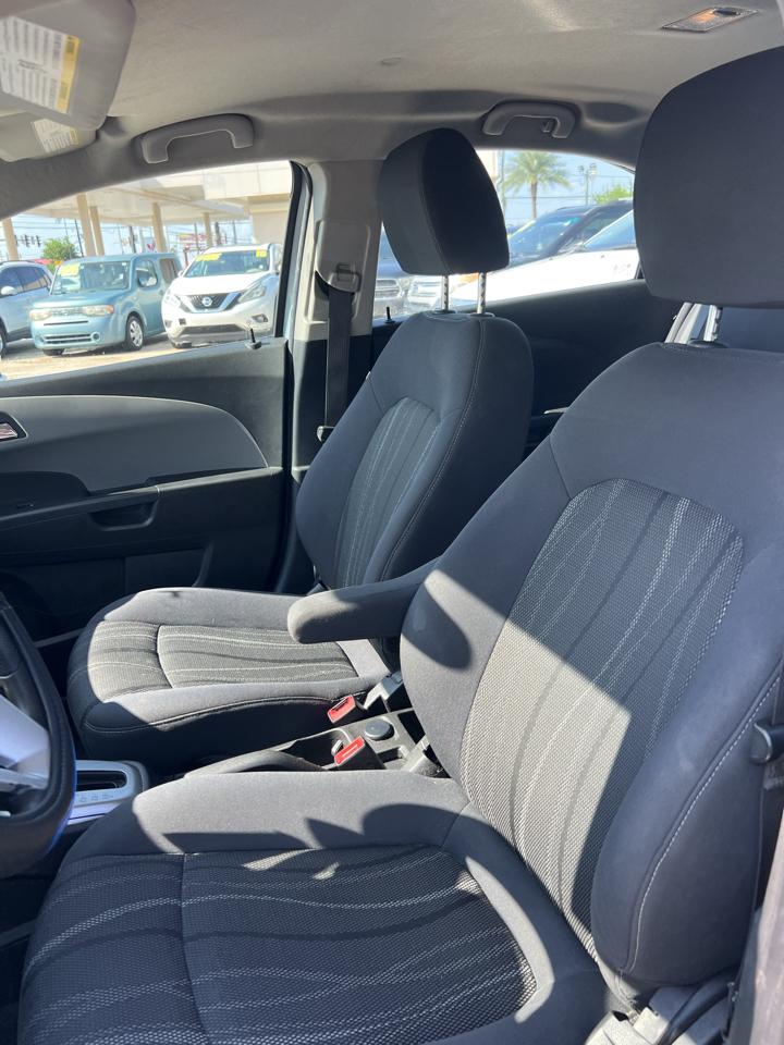 Chevrolet Sonic LT Auto Sedan 2018
