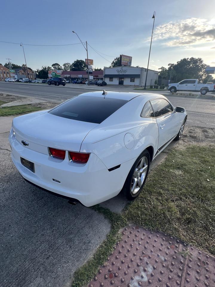 Chevrolet Camaro LT1 Coupe 2011