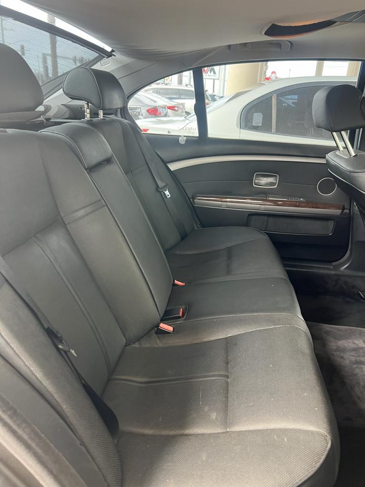 BMW 7-Series 745Li 2004