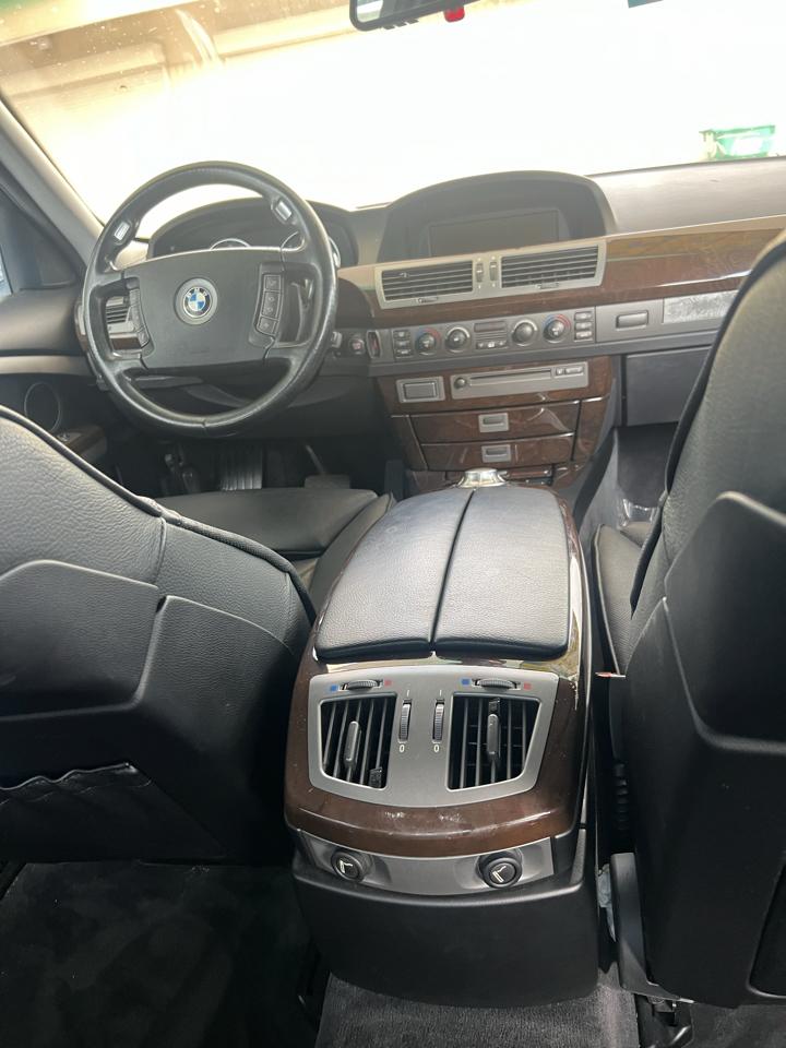 BMW 7-Series 745Li 2004